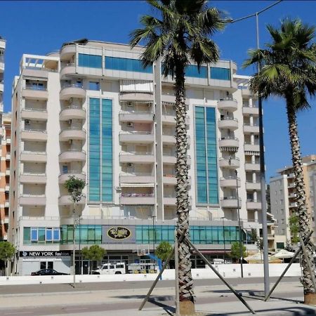 Pearl Seaview Apartment Vlorë Extérieur photo