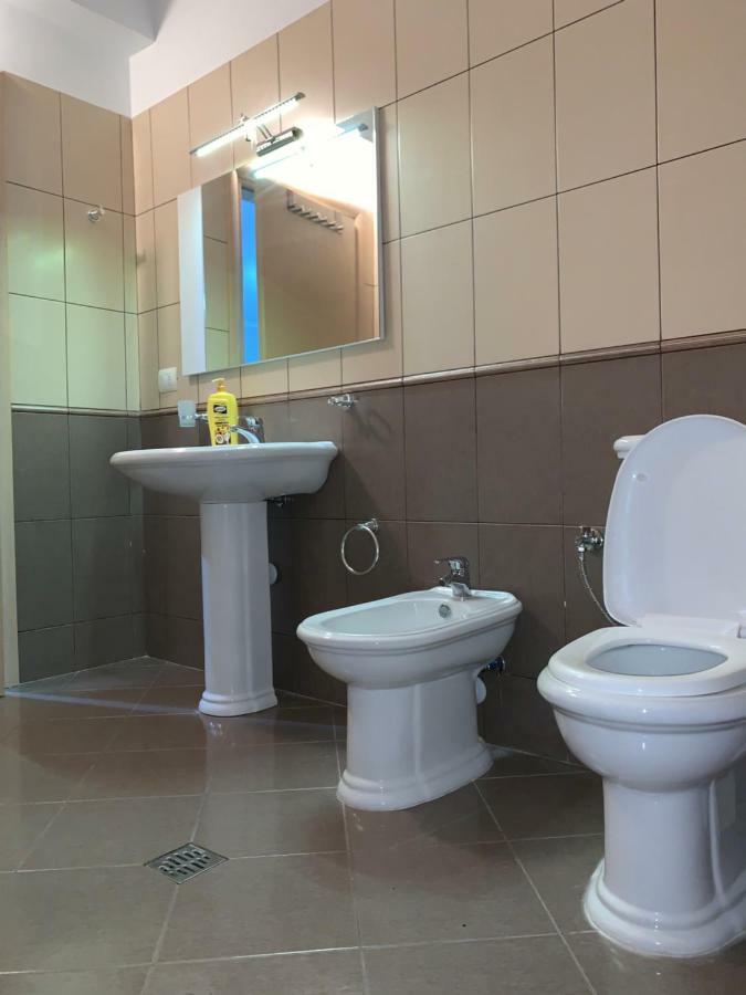 Pearl Seaview Apartment Vlorë Extérieur photo