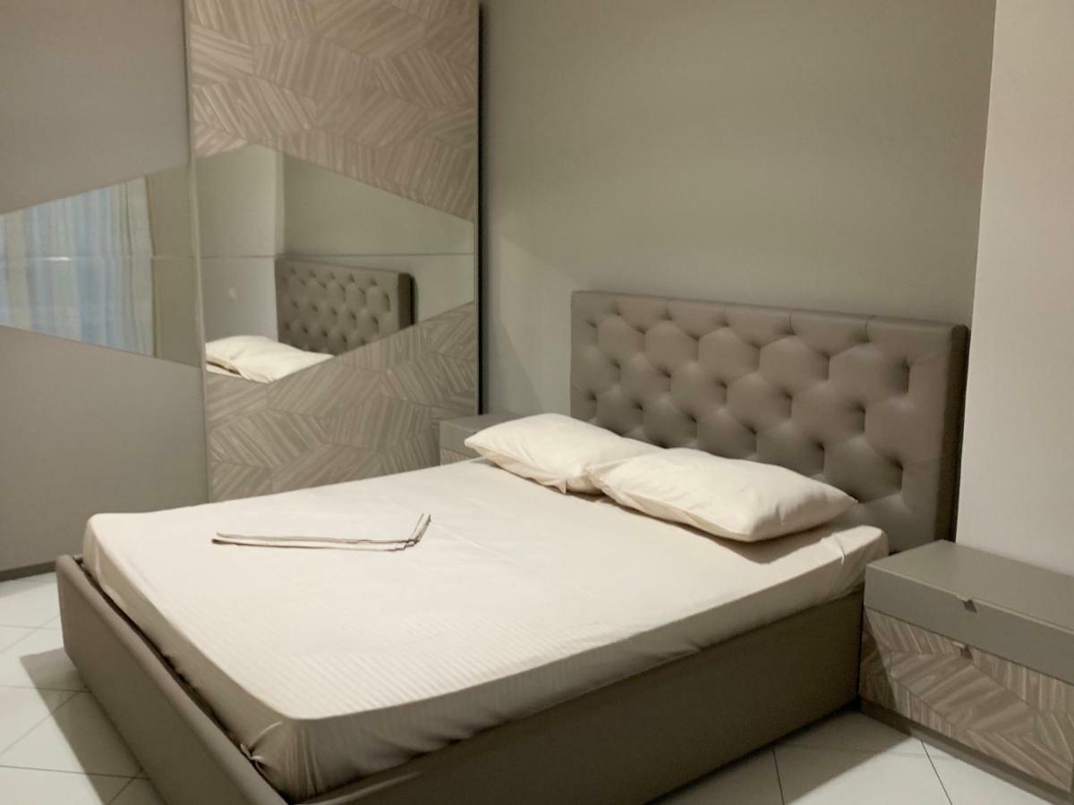 Pearl Seaview Apartment Vlorë Extérieur photo