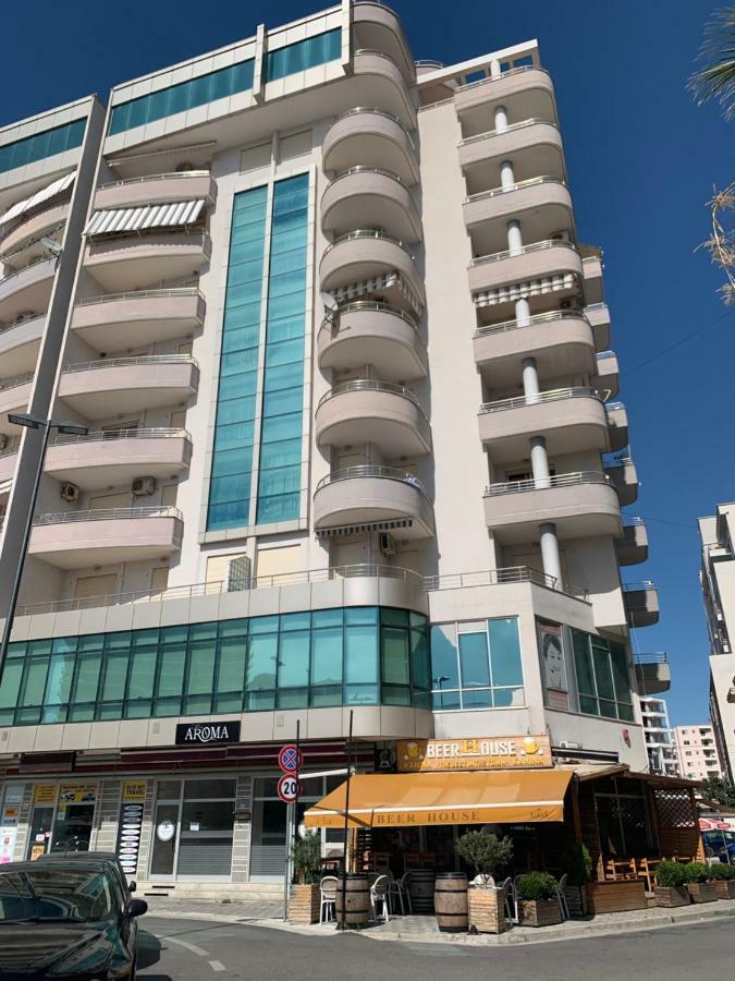 Pearl Seaview Apartment Vlorë Extérieur photo